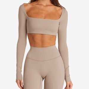 NWT CSB XL Freedom Scoop Long Sleeve Crop Top in Almond